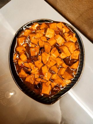 Tofu con salsa piccanti