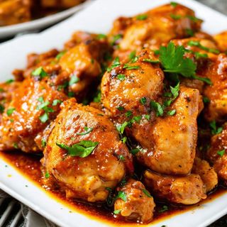 Chicken in pepper garlic sauce
