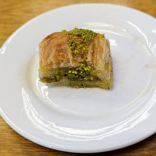 Фисташковая