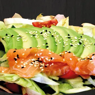 Salada de Salmão e Abacate