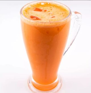 Jus  Carotte Pomme Et Orange Pressés