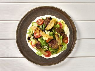 Салат з курячою печінкою та грушею (340g)