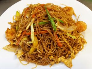 Fideos Fritos Con Gambas