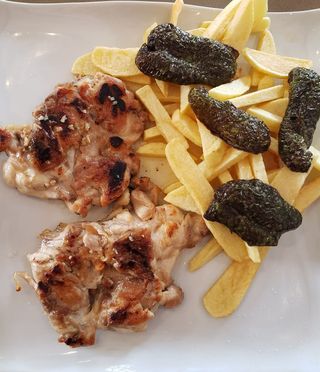 Muslo De Pollo A La Brasa (Ración)