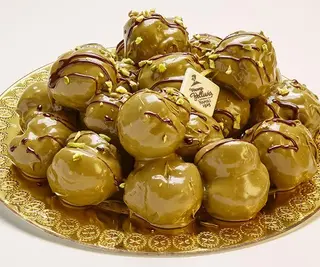 Profiteroles pistacchio 5 porzioni