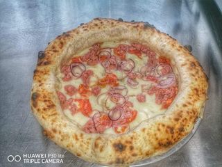 Pizza Cotandina (ceapa roșie) (picanta) Ø 32cm