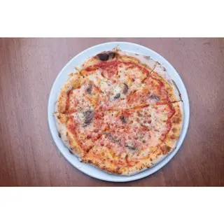 Napoli Pizza with Free Gelato Scoop