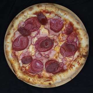 Піца м'ясна (620г)