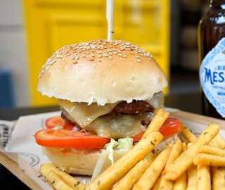 MICA BURGER CARNE 