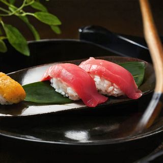 Nigiri tonno