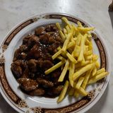 Ternera Con Patatas Fritas