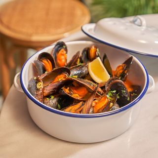 Mejillones a la marinera