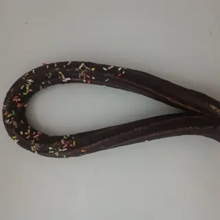 Churro con cobertura de chocolate