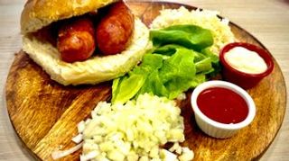 Austrijska kobasica sa kačkavaljem