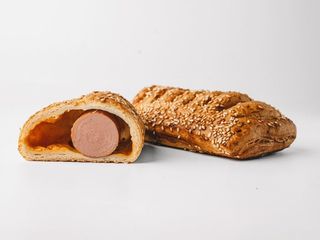 Сосиска в тісті (120g)