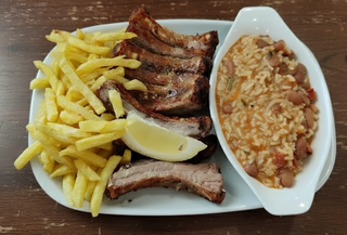 Entrecosto Grelhado C/ Acompanhamento