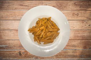 54. Penne Salmão