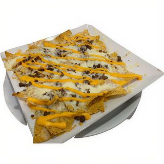 Nachos con Queso y Carne
