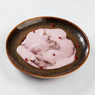 წიწილა ბროწეულის ბაჟეში