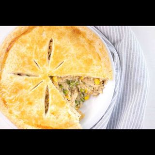 Pies Chicken / Beef