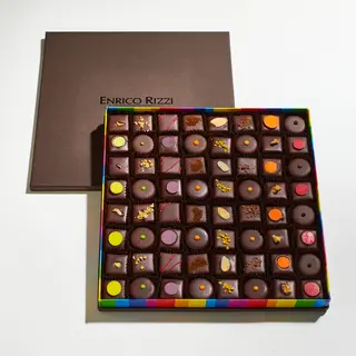 Cofanetto 64 praline