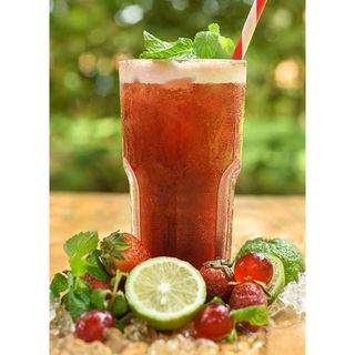 Berry Vanilla Iced Tea