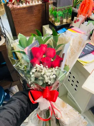 Ramo De 6 Rosas