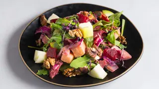 Salata od cvekla i jabuka