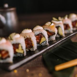 U. Rainbow (8 Piezas)