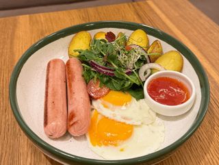 Сніданок з сосисками (430g)