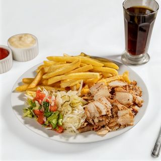 Shaorma de pui la farfurie