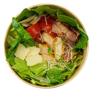 Салат Цезар з хрусткою куркою