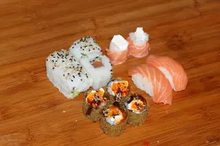 Tokyo Aijin 12 pcs