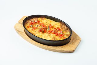 Бифстроганов с запеченным пюре (800г)