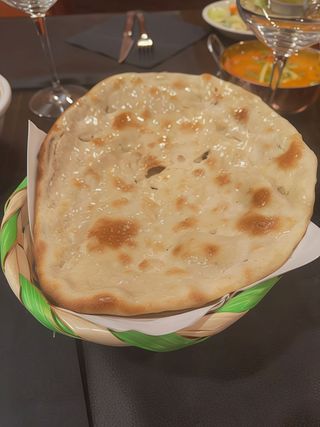 Butter naan