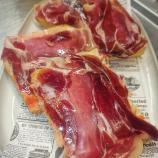 El plat de pernil espatlla d'aglà