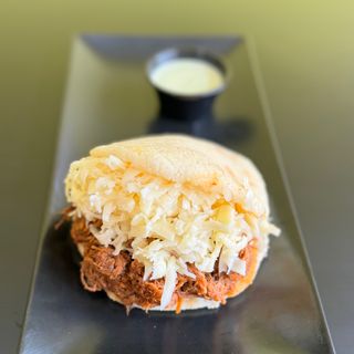 Arepa Pelua