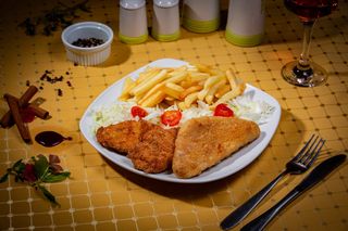 Meniu cascaval pane cu snitel de pui