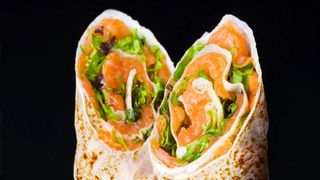 Wrap de Frango ou Wrap de Salmão