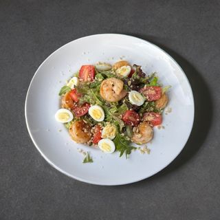 Sałatka z krewetkami