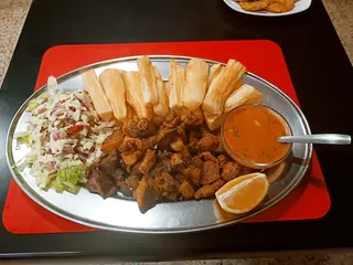 Yuca Con Chicharron