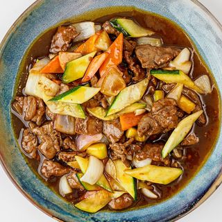 Ternera En Salsa De Ostras