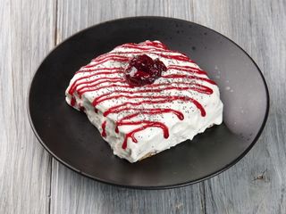 Сінабон вишня/мак