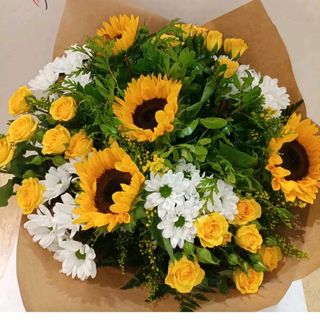 Ramo grande con variedad de flor amarillas