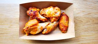 Spicy chicken wings