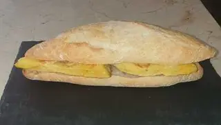 Bocadillo De Tortilla De Patatas