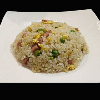 76. Riso alla cantonese