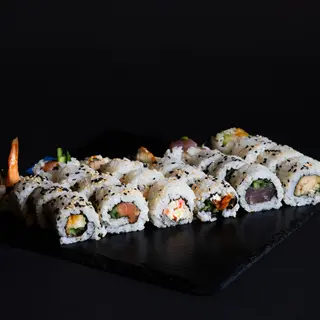 11 - Uramaki duży 24 szt.