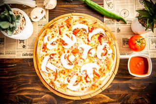 Pizza Capricciosa mare