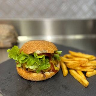 Hamburguesa Tradicional
